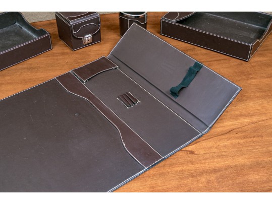 Distinguished 5 Piece Bombay Leather Desk Set