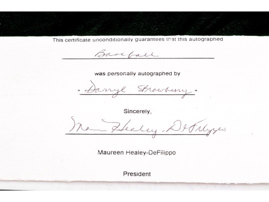 Autographed Daryl Strawberry Baseball