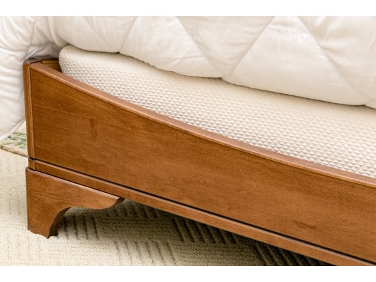 Queen Sized Handsome And Nicely Finished Sleigh Bed