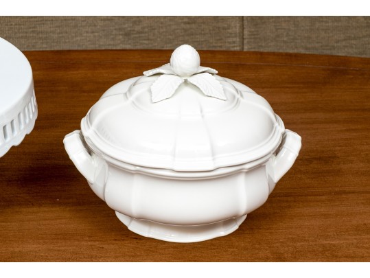 Adorable Villeroy & Bosch & Grace Ceramic Serving Wares