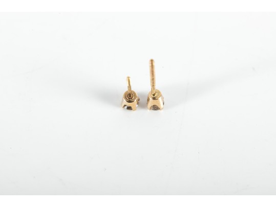 14k Yellow Gold Diamond Stud Earrings