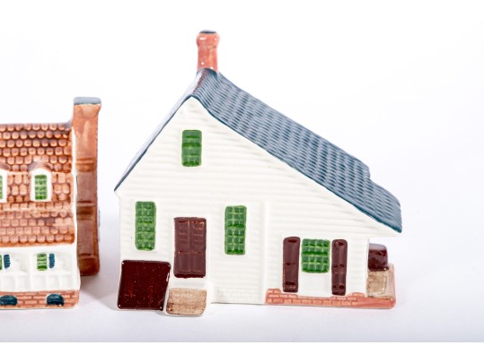 Royal Goedewaagen Delft Williamsburg Town Miniatures