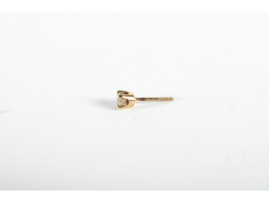 14k Yellow Gold Diamond Stud Earrings