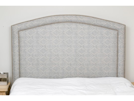 Lovely Headboard With Nailhead Trim