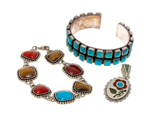 Artistic Hard Stone Bracelets And Pendant