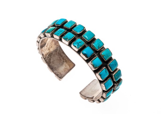 Artistic Hard Stone Bracelets And Pendant