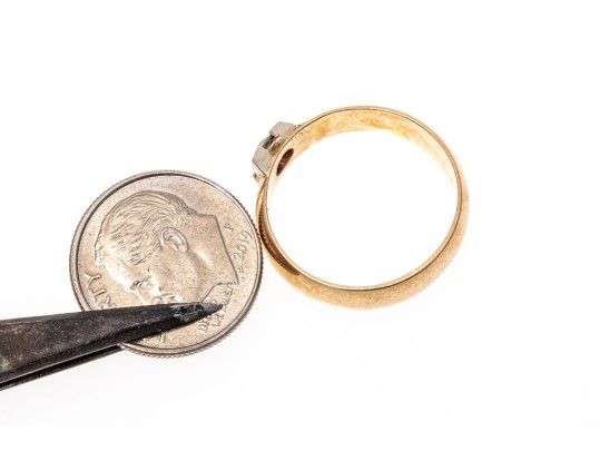 18k Yellow Gold Vintage Band Ring Set With European Cut Diamond, Size 7