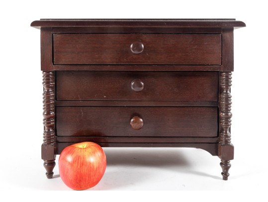 Craftique Salesman's Sample Empire Jewelry Chest