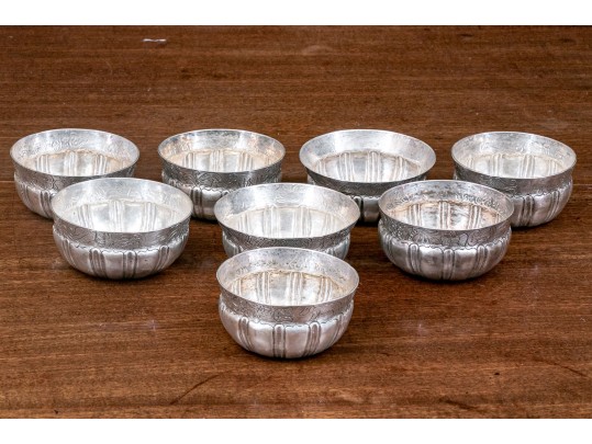 Set Of Eight Rustic .900 Silver Animal And Floral Etched Bowls, 39.34 Ozt