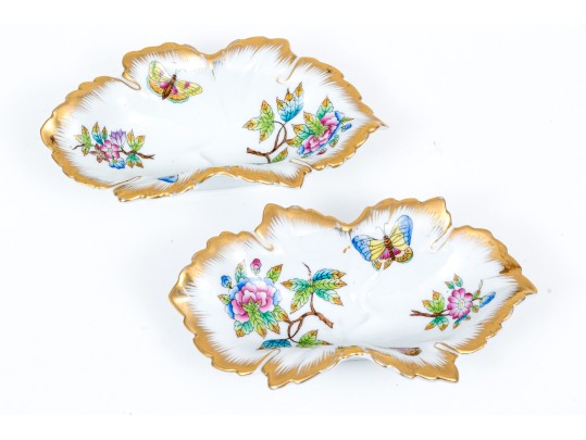 Pair Of Herend 'Queen Victoria' Leaf Form Dresser Top Dishes