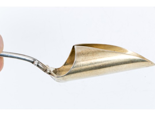 Duhme & Co. Sterling Silver Beautiful Antique Cheese Scoop