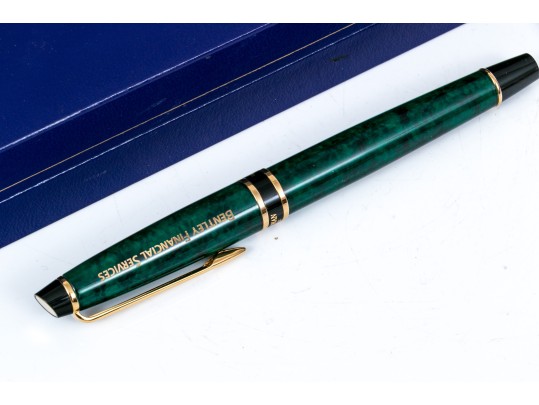 Bentley Green Mottled Fountain Pen