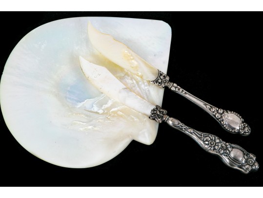 Mother Of Pearl Caviar Plate With Two Sterling Handled Knives