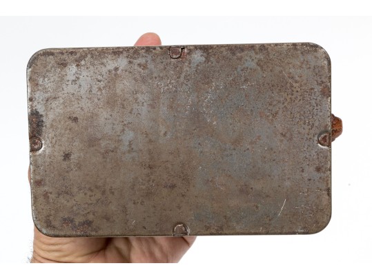 Fun Vintage Bird Motif Maroon And Gold Tone Vintage Cigarette Dispenser