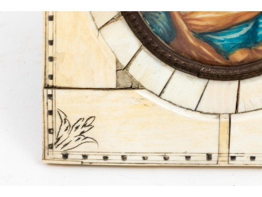 ** 2 Lots Same # ** Image Of A Stately Woman With Bright Red Bow