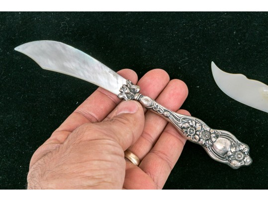 Mother Of Pearl Caviar Plate With Two Sterling Handled Knives