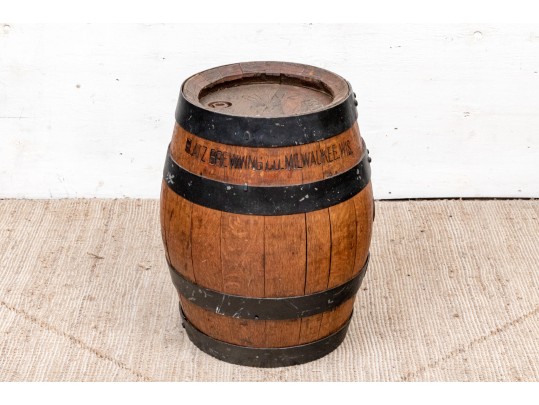 Vintage Blatz Heavy Oak Brewing Milwaukee Wisconsin Keg Barrel 