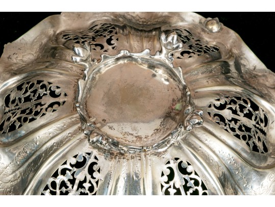 Fine Antique Silverplate Basket 