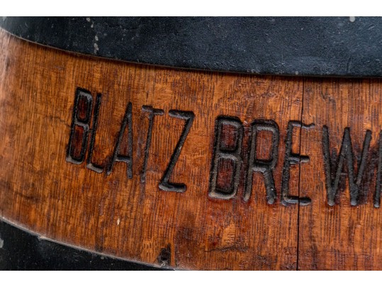 Vintage Blatz Heavy Oak Brewing Milwaukee Wisconsin Keg Barrel 