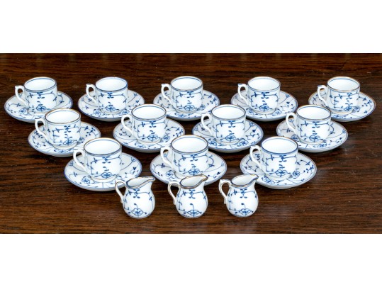 Vintage Continental Blue And White Porcelain Demitasse Set