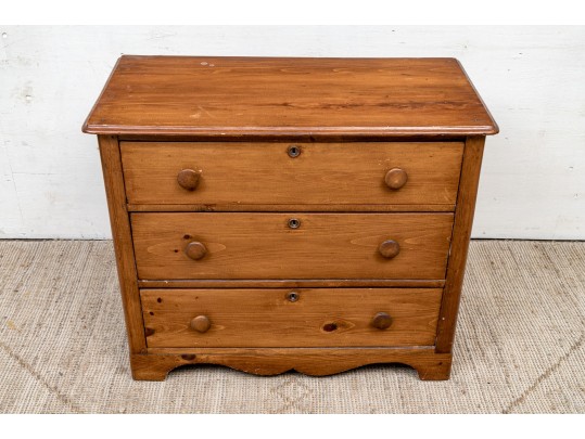 Antique American Chest Of Drawers