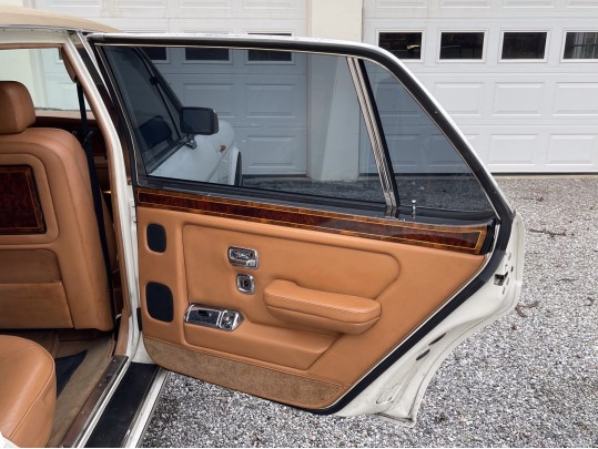 1990 Rolls Royce Silver Spur II 