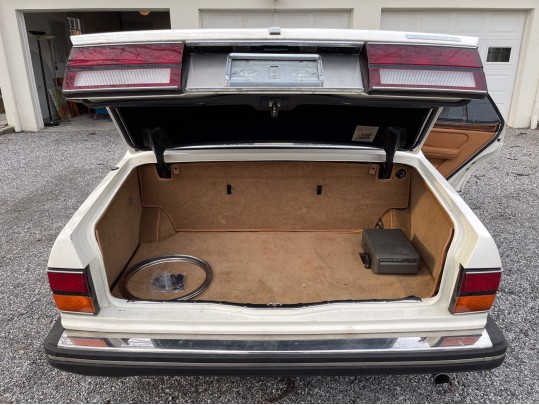 1990 Rolls Royce Silver Spur II 