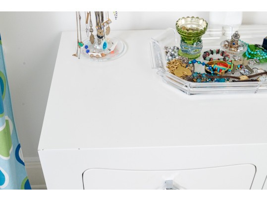 Fabulous Bungalow 5 White Jacqui Dresser