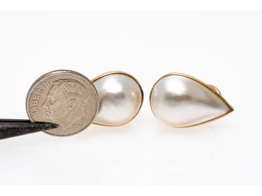 Elegant 14K Teardrop Mabe Pearl Earrings