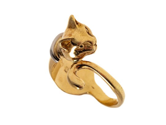 Charming 18K Cat Form Ring, Size 4.5