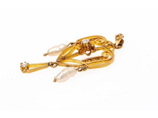 14k Yellow Gold Lovely Filigree Lavaliere Pendant, With Cultured Freshwater Pearls And Diamonds