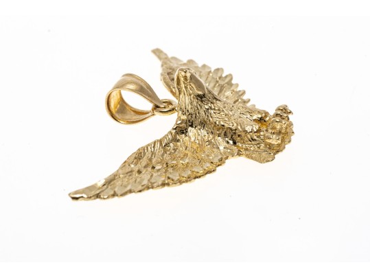 14k Yellow Gold Striking Diamond Cut Soaring Eagle Pendant