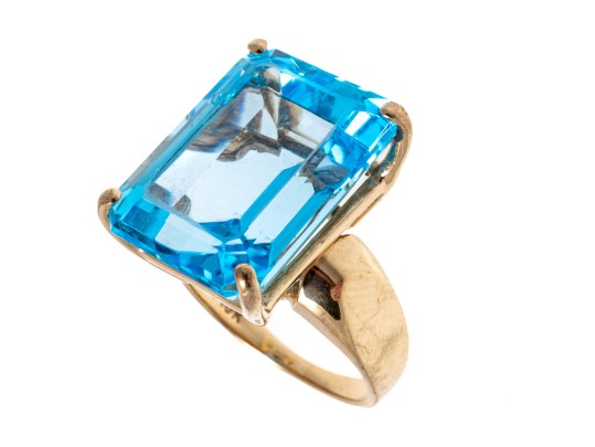10K Yellow Gold Blue Topaz Statement Ring, Size 5