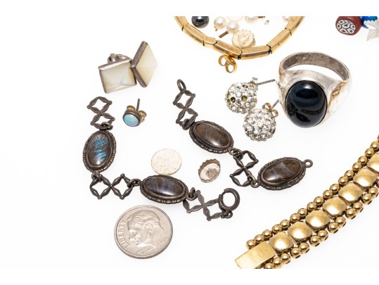 Collection Of Scrap And Fashon Jewelry