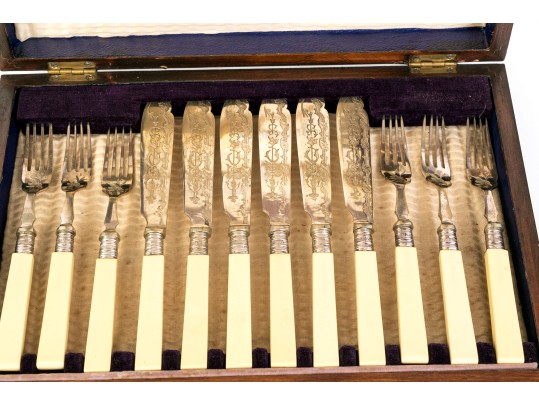 Antique English Silver Plated Fish Service With Case