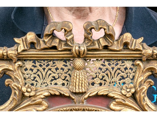 Royal Vienna Hand Painted Cabinet Plate With Raised Gilt