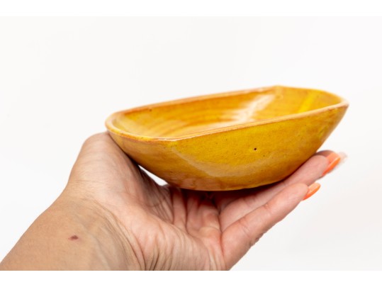 Neolia Cole Womack (1927 - 2016) Set Of Four Small Pottery Condiment Dishes