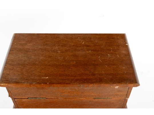 Colonial Style Vintage Wood Jewelry Music Box 
