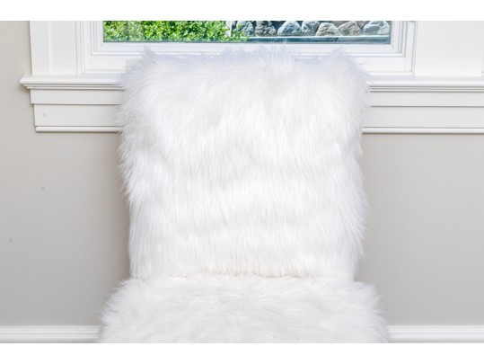 Chic Restoration Hardware Teen Side Chair