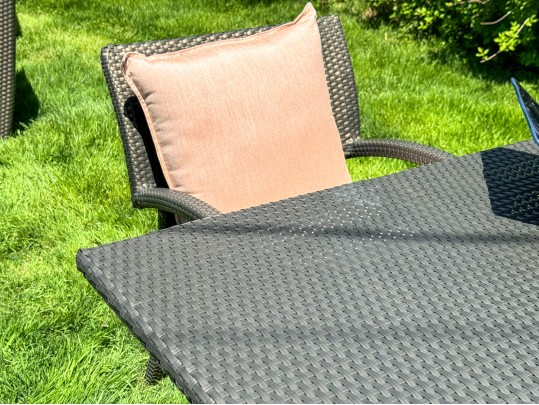 Brown Jordan Outdoor Dining Table With Six Armchairs