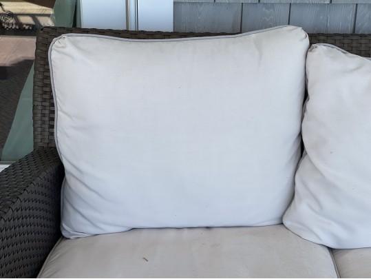 Awesome Brown Jordan Outdoor Sofa