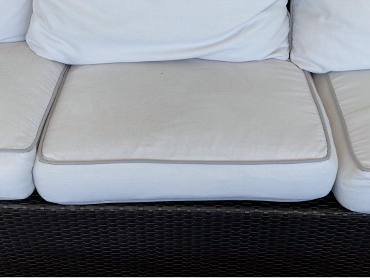 Awesome Brown Jordan Outdoor Sofa