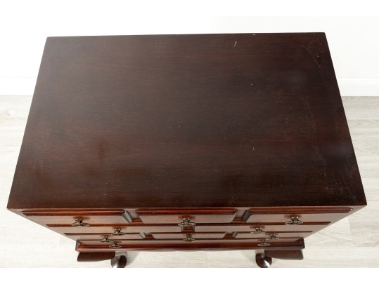 1960's Hickory Chair Company Mahogany English Silver Chest Of Drawers 