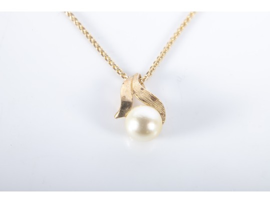 14K Yellow Gold & Cultured Pearl Necklace 