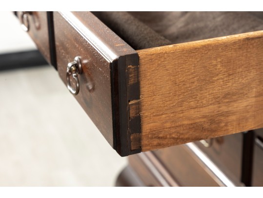 1960's Hickory Chair Company Mahogany English Silver Chest Of Drawers 