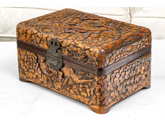 Vintage Quality Carved And Finished Wooden Jewelry Casket