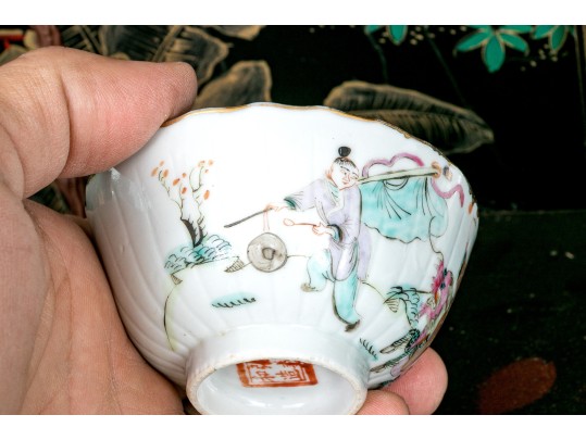 Alluring Antique Pair Of Chinese Famille Rose Porcelain Tea Bowls, 19th C.