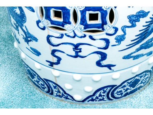 Traditional Chinese Blue And White Porcelain Garden Stool