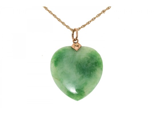 14k Yellow Gold Green Jade Heart Pendant Necklace