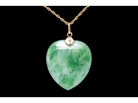 14k Yellow Gold Green Jade Heart Pendant Necklace